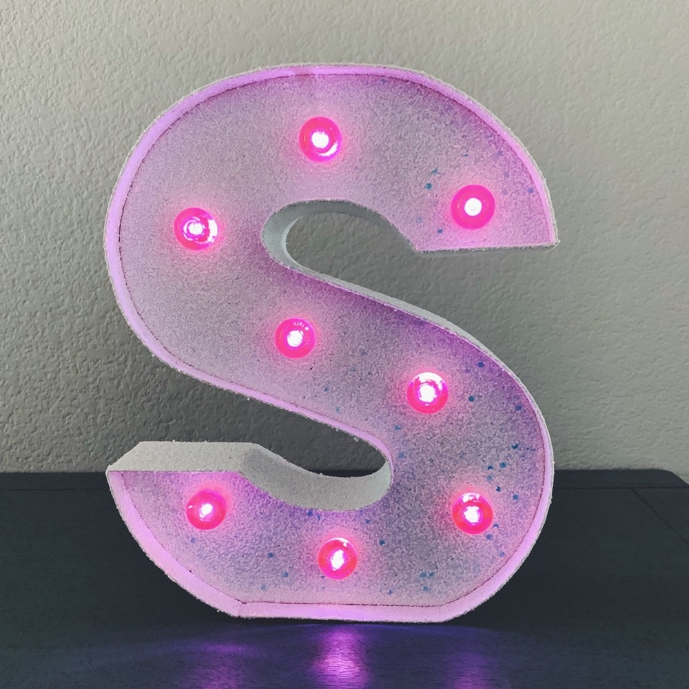 Justice “S” Light